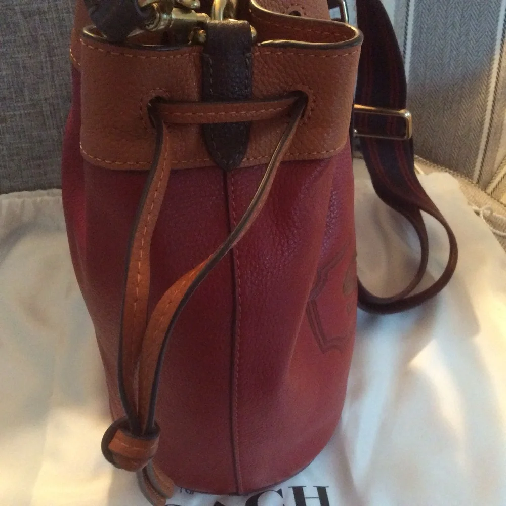 Handbag - Picture 4 of 7